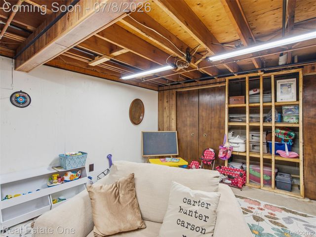 1230 Bald Eagle Lake Road, Groveland Township, MI 48462