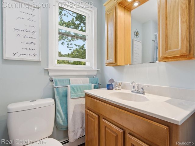 1230 Bald Eagle Lake Road, Groveland Township, MI 48462