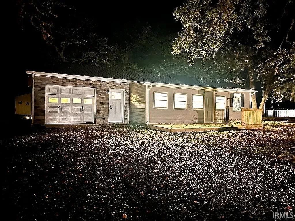 2983 N Murphy Lane, Warsaw, IN 46582