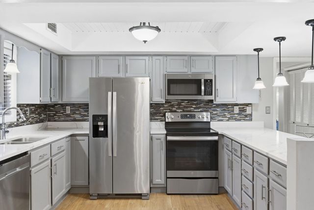 234 Sunset Cove - 107, Branson, MO 65616