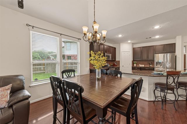 2919 Acorn Oaks Drive, Katy, TX 77493