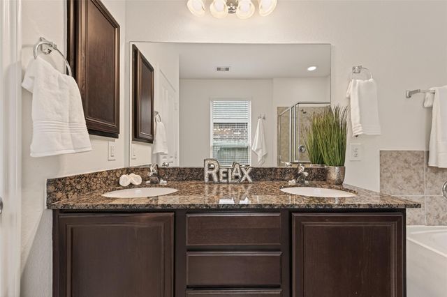 2919 Acorn Oaks Drive, Katy, TX 77493