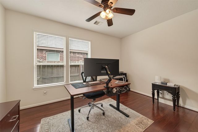 2919 Acorn Oaks Drive, Katy, TX 77493