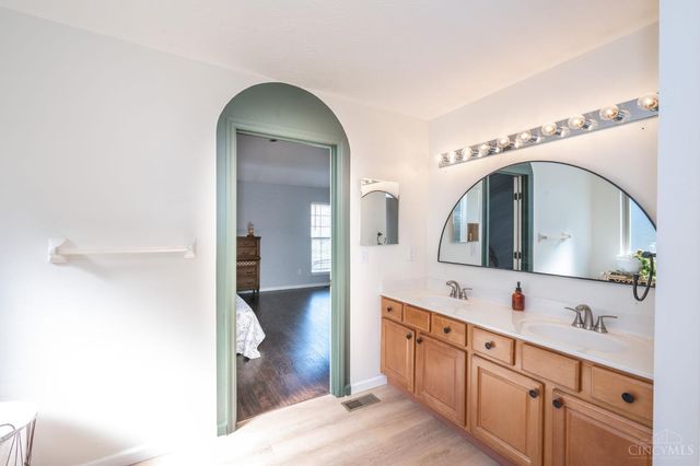 6279 Deerhaven, Miami Twp, OH 45140