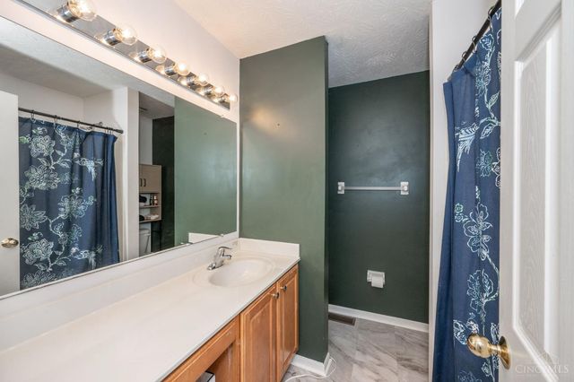 6279 Deerhaven, Miami Twp, OH 45140