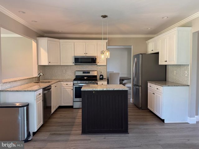 580 SCHOOL HOUSE CT, Williamstown, NJ 08094