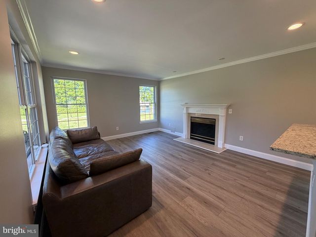 580 SCHOOL HOUSE CT, Williamstown, NJ 08094