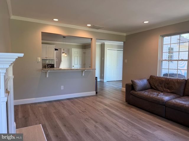 580 SCHOOL HOUSE CT, Williamstown, NJ 08094