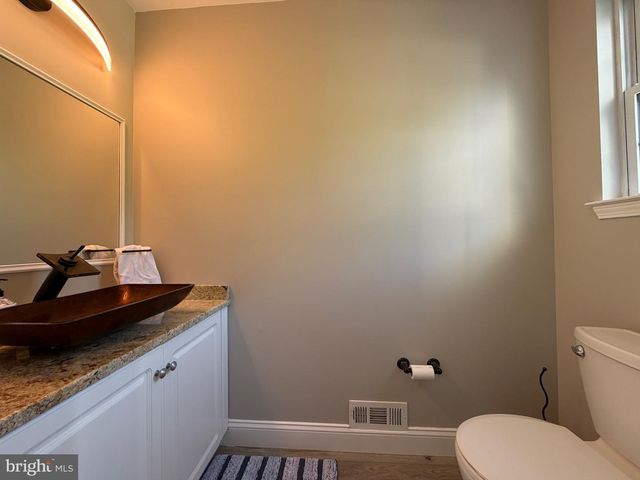 580 SCHOOL HOUSE CT, Williamstown, NJ 08094