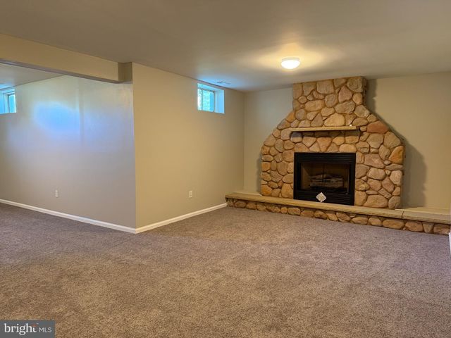 580 SCHOOL HOUSE CT, Williamstown, NJ 08094