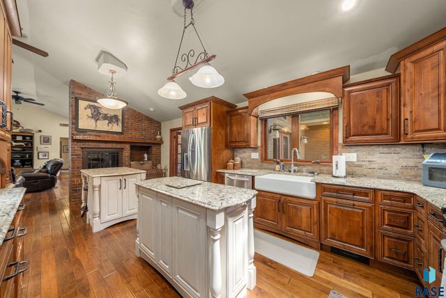 25463 473rd Ave Avenue, Baltic, SD 57003