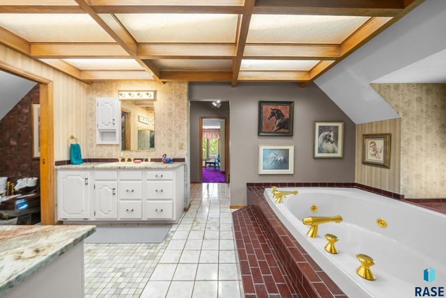 25463 473rd Ave Avenue, Baltic, SD 57003