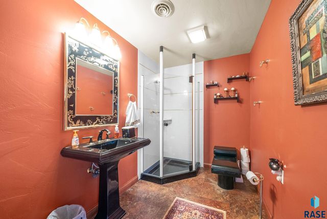 25463 473rd Ave Avenue, Baltic, SD 57003