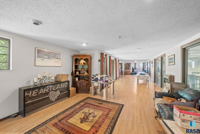 25463 473rd Ave Avenue, Baltic, SD 57003