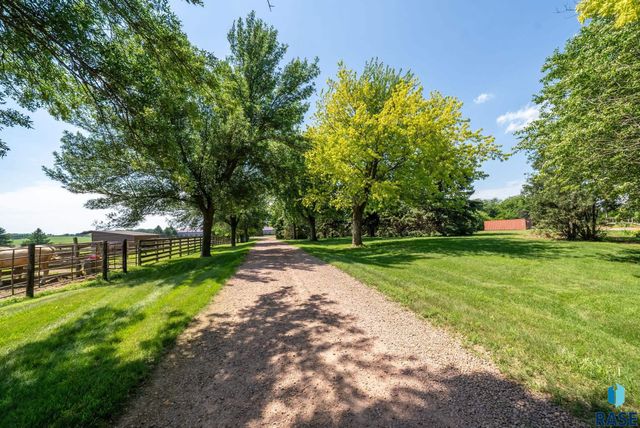 25463 473rd Ave Avenue, Baltic, SD 57003
