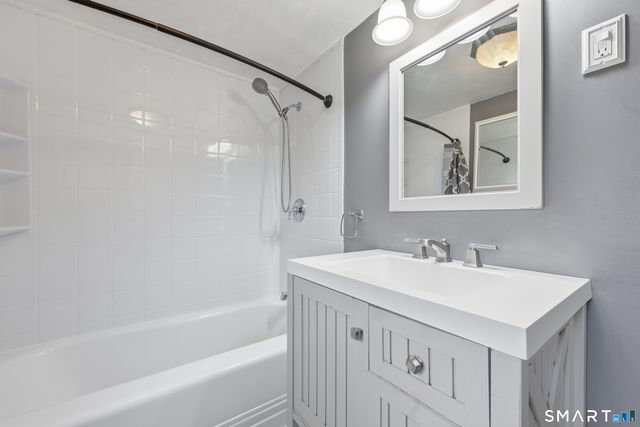 71 Hatch Street, New Britain, CT 06053