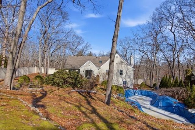 247 Dogwood Drive, Wading River, NY 11792