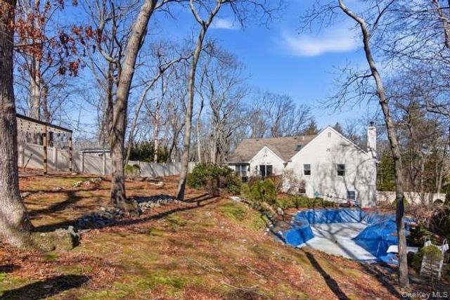 247 Dogwood Drive, Wading River, NY 11792