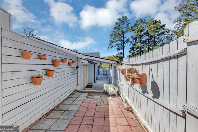 1410 N Druid Hills Road NE, Brookhaven, GA 30319