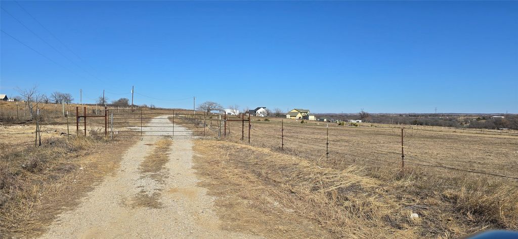 163 CR 2320, Decatur, TX 76234