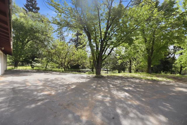 11678 Otting Ct, Grass Valley, CA 95945