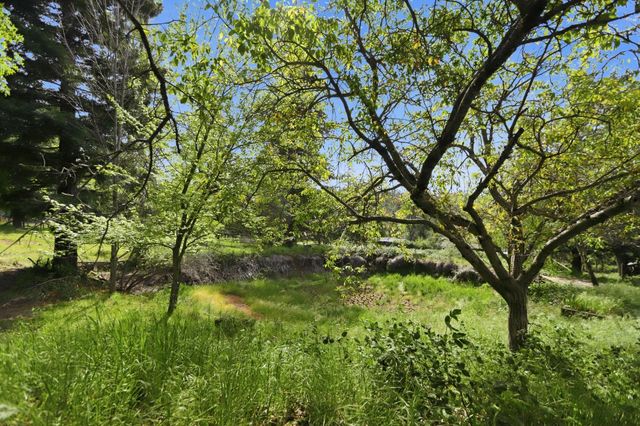 11678 Otting Ct, Grass Valley, CA 95945