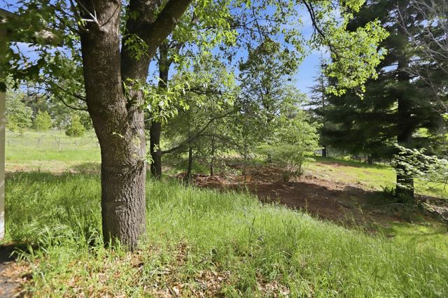 11678 Otting Ct, Grass Valley, CA 95945