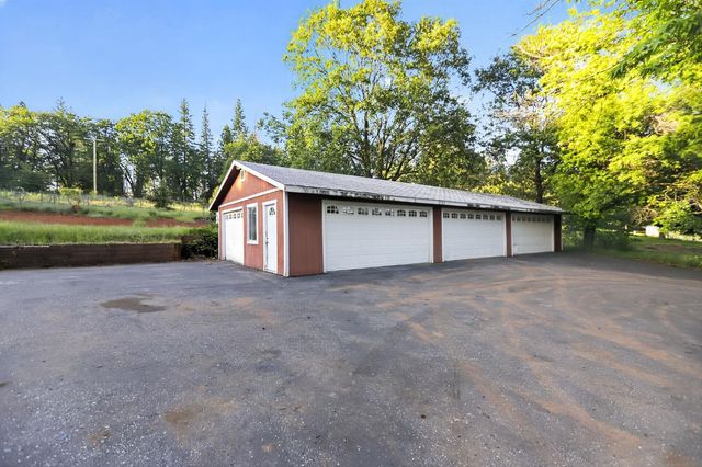 11678 Otting Ct, Grass Valley, CA 95945