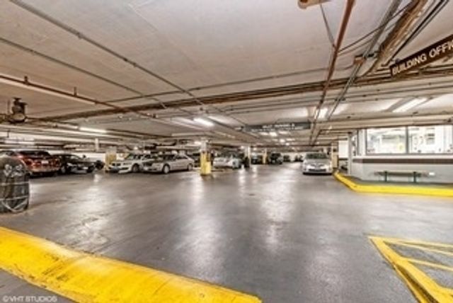 5415 N Sheridan Road 3405, Chicago, IL 60640
