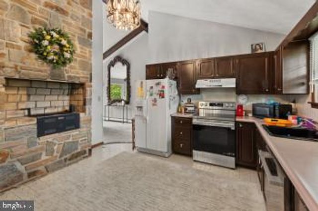 2212 CORBETT RD, Monkton, MD 21111