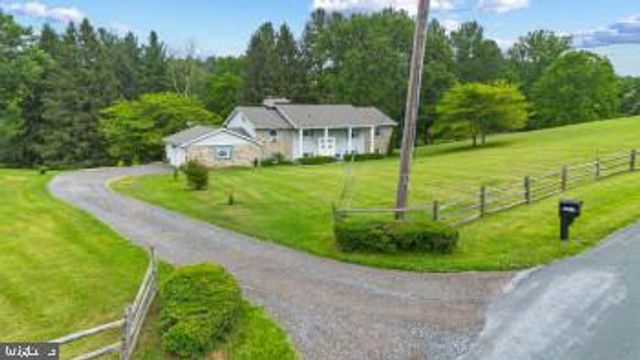 2212 CORBETT RD, Monkton, MD 21111