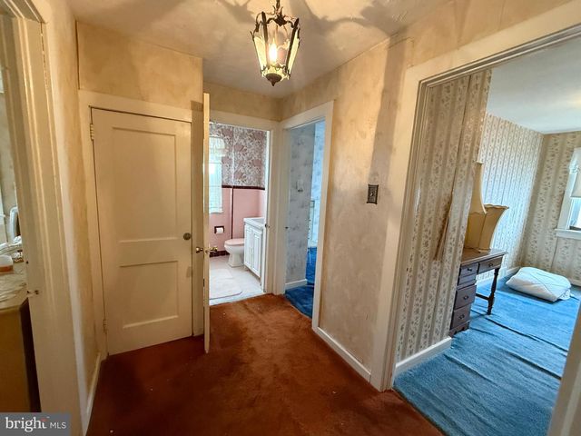 1036 LAWRENCE AVE, Darby, PA 19023