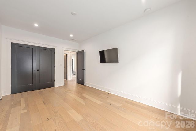 607 Mattie Rose Lane, Charlotte, NC 28204