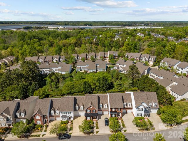 9711 Sunset Grove Drive, Huntersville, NC 28078