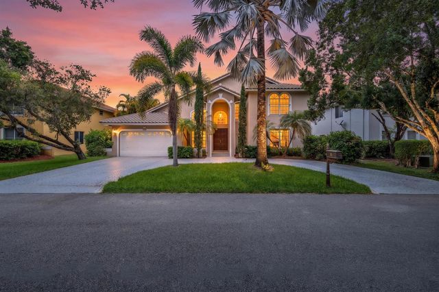 4300 NW 63rd Avenue, Coral Springs, FL 33067