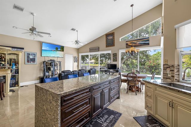 4300 NW 63rd Avenue, Coral Springs, FL 33067