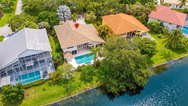 4300 NW 63rd Avenue, Coral Springs, FL 33067