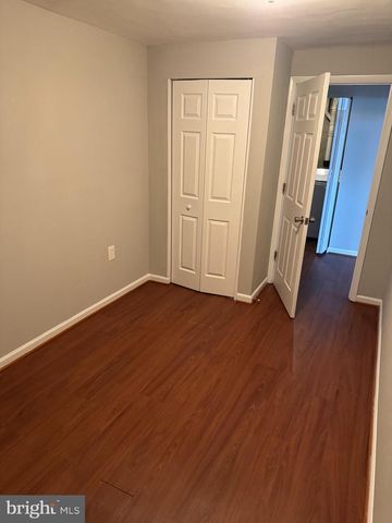 900 NADINE CT, Landover, MD 20785