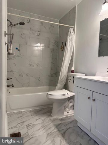 900 NADINE CT, Landover, MD 20785