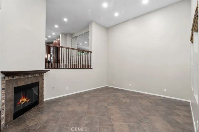 2056 Owens, Fullerton, CA 92833