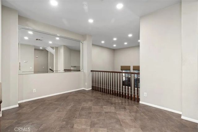 2056 Owens, Fullerton, CA 92833