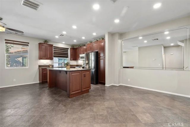 2056 Owens, Fullerton, CA 92833