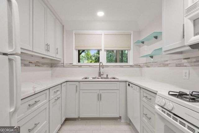 5970 Rachel Ridge, Peachtree Corners, GA 30092