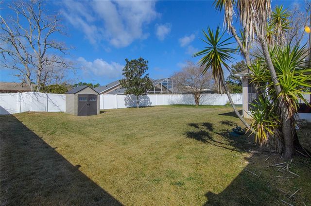 41 WOOD CENTER LANE, Palm Coast, FL 32164