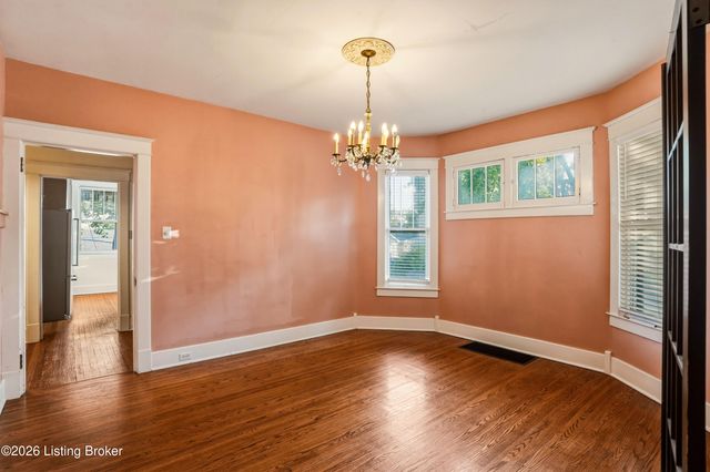 1753 Shady Ln, Louisville, KY 40205