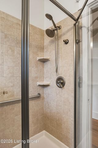 1753 Shady Ln, Louisville, KY 40205