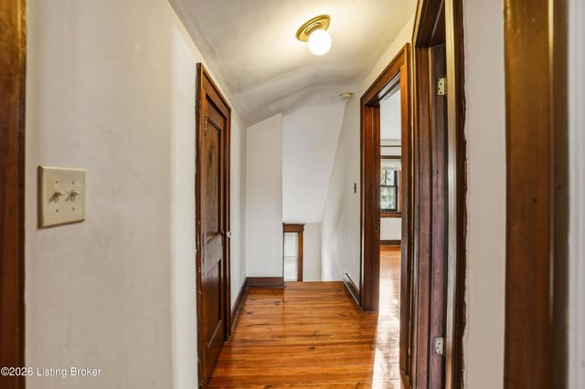 1753 Shady Ln, Louisville, KY 40205