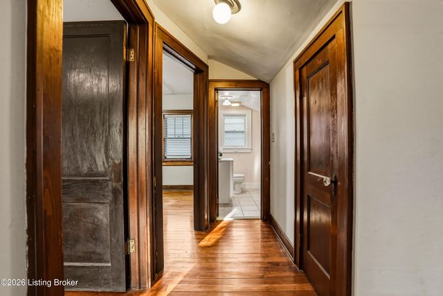 1753 Shady Ln, Louisville, KY 40205