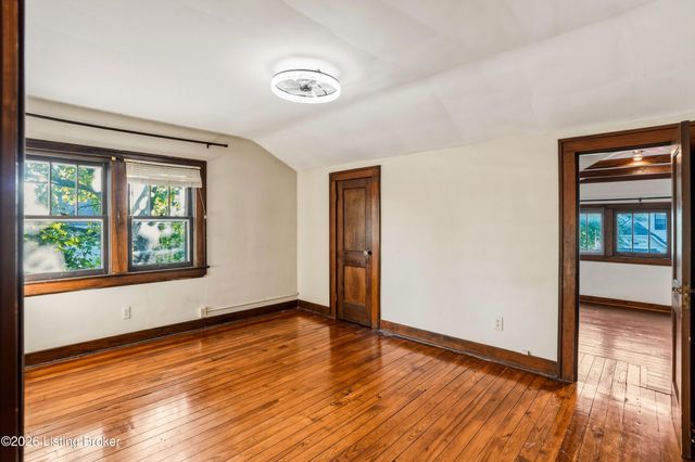 1753 Shady Ln, Louisville, KY 40205