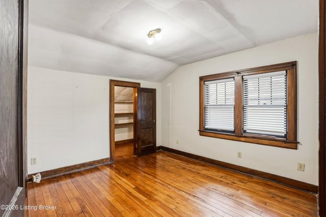1753 Shady Ln, Louisville, KY 40205